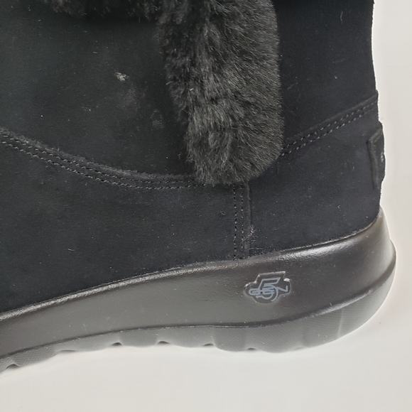 NIB Skechers On The Go Joy Bundle Up Ankle Boots - Picture 9 of 15